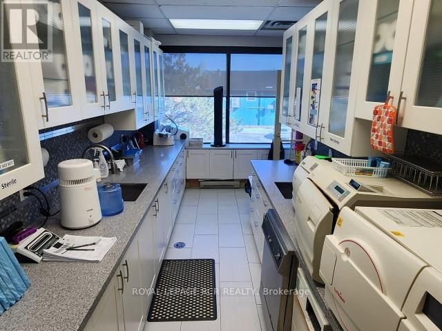 207 - 712 DAVIS DRIVE Image 5