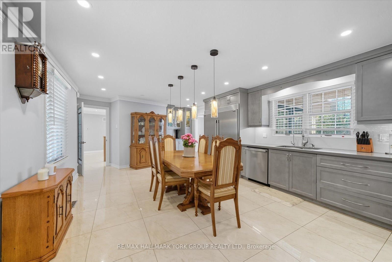 3815 KING ROAD Image 11