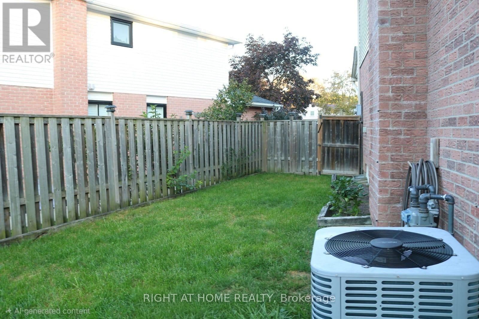 13 SPRING STREET Image 33