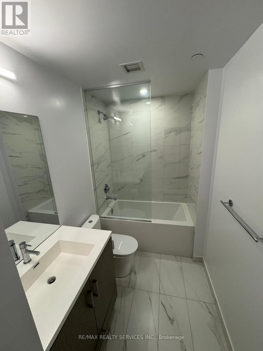 1912 - 38 HONEYCRISP CRESCENT Image 8