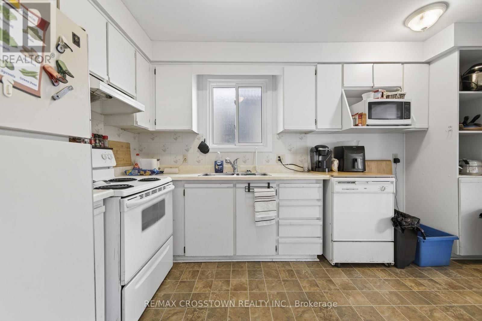 58 ALBERT STREET EAST Image 19