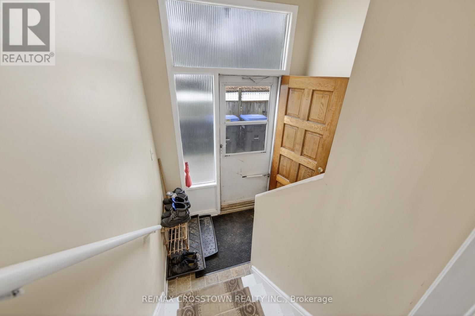 58 ALBERT STREET EAST Image 30