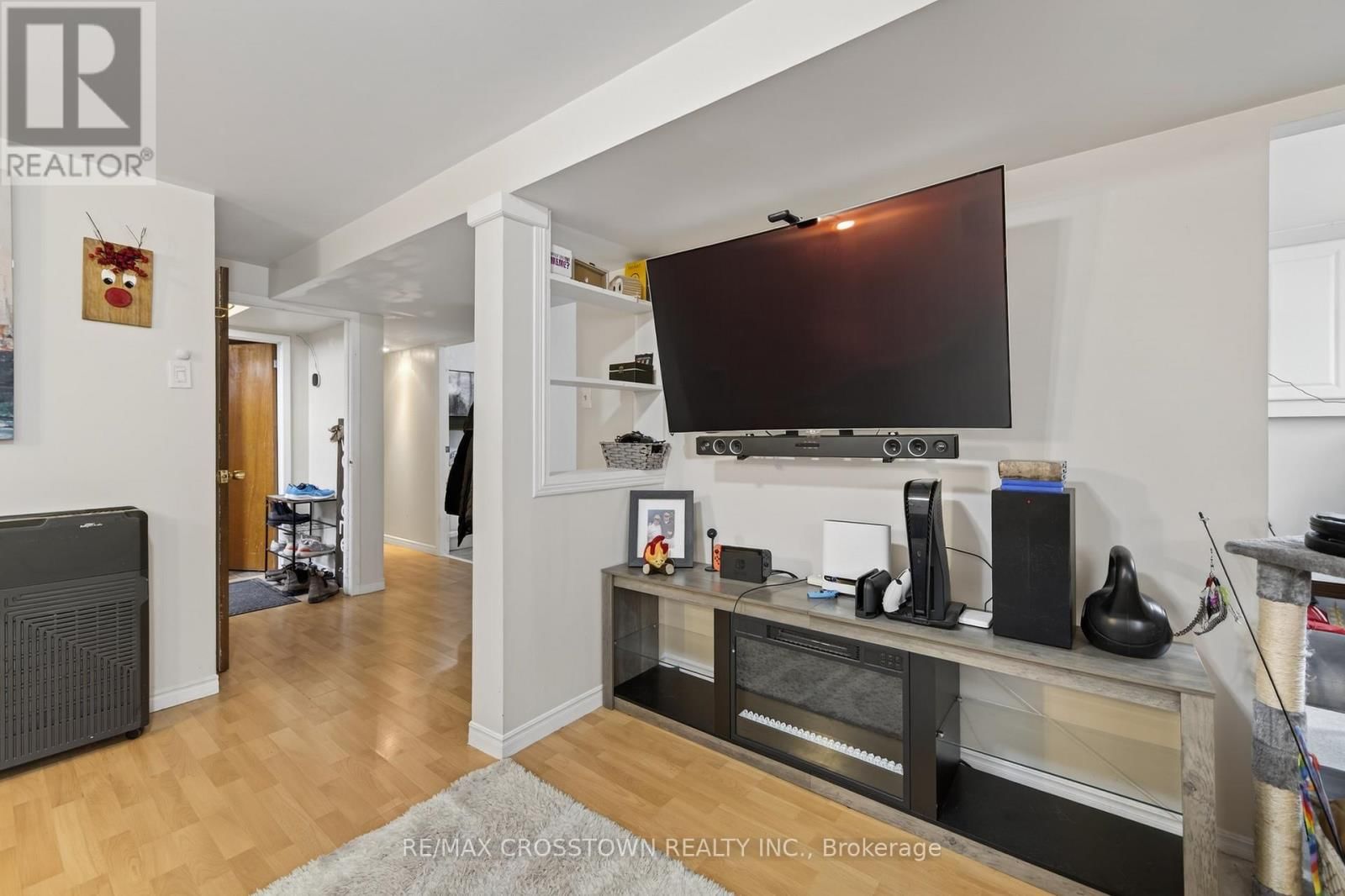 58 ALBERT STREET EAST Image 35