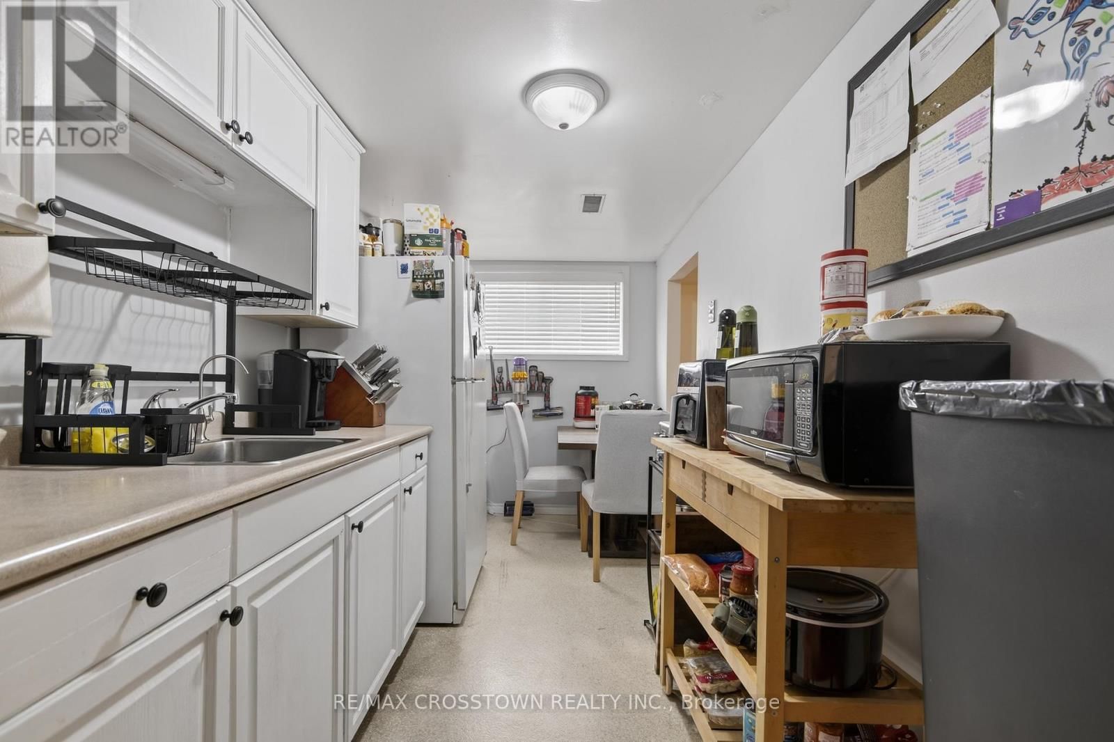 58 ALBERT STREET EAST Image 37