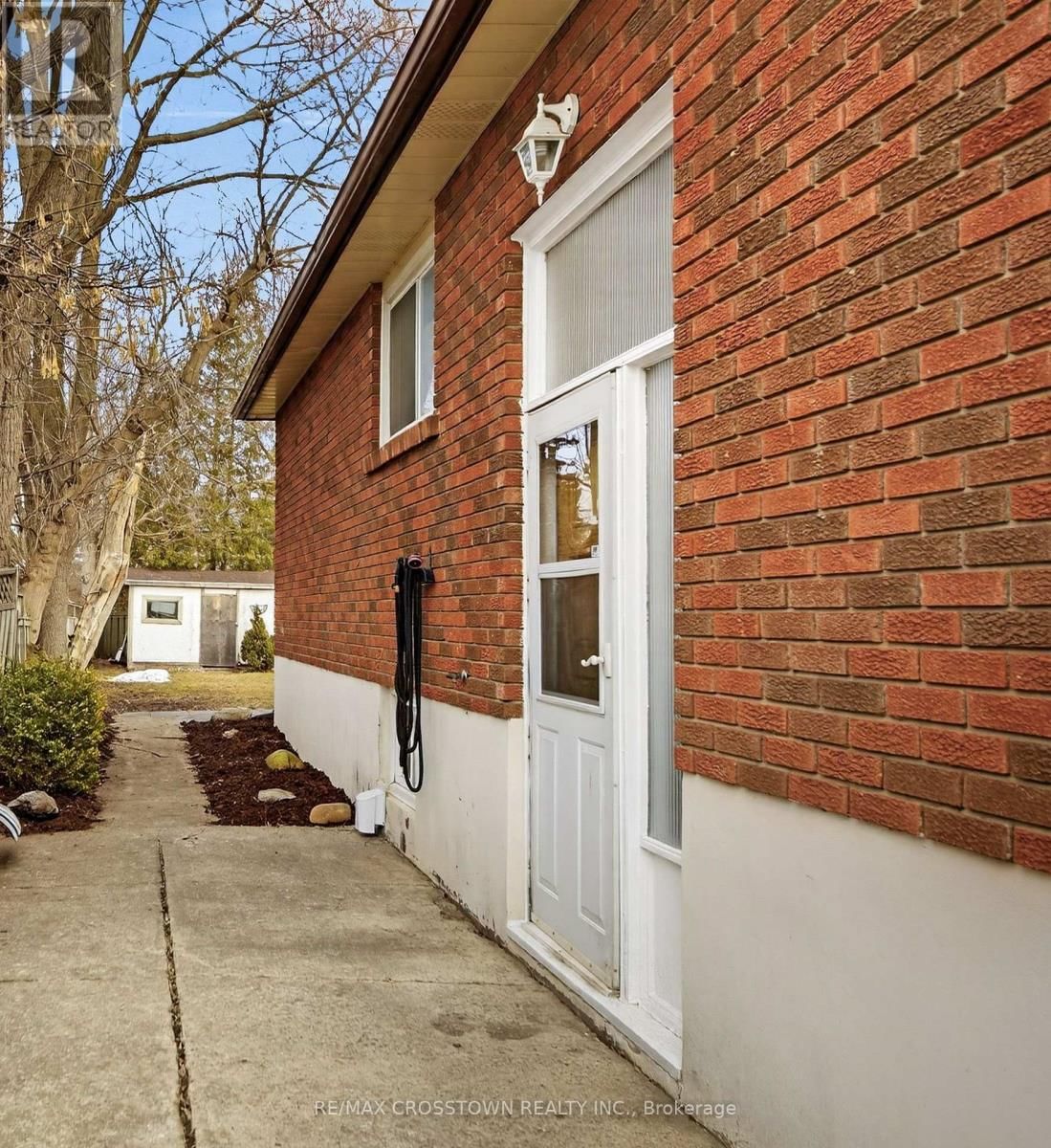 58 ALBERT STREET EAST Image 5