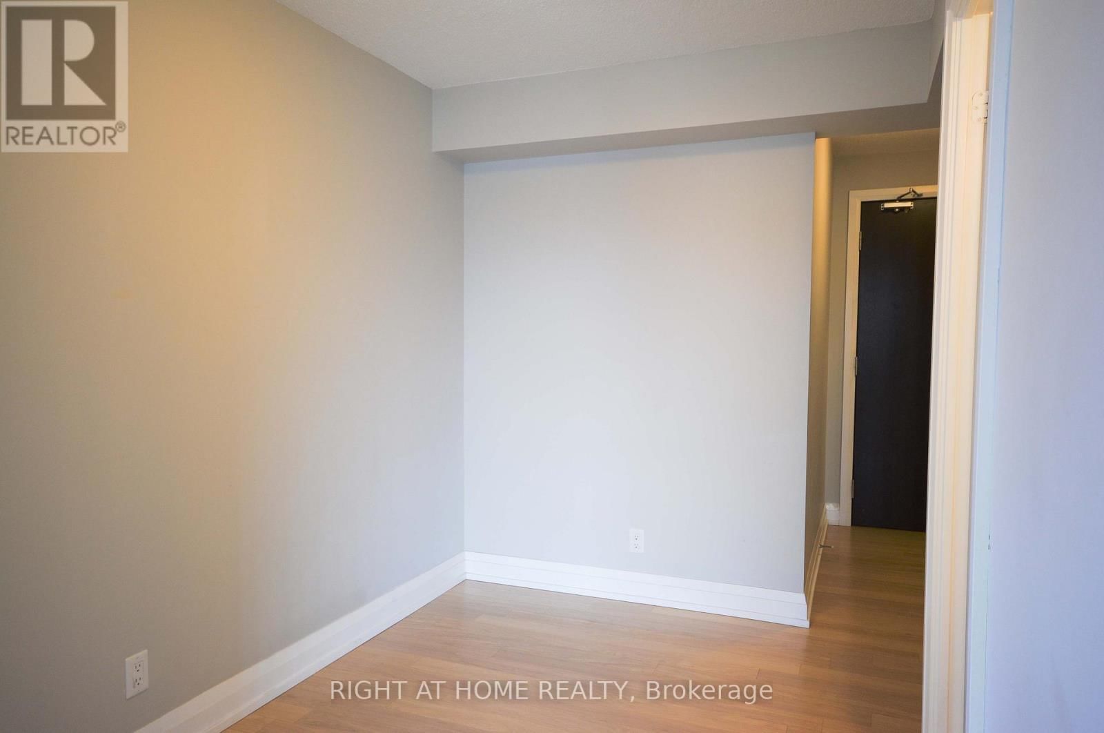 621 - 370 HIGHWAY 7 EAST Image 9