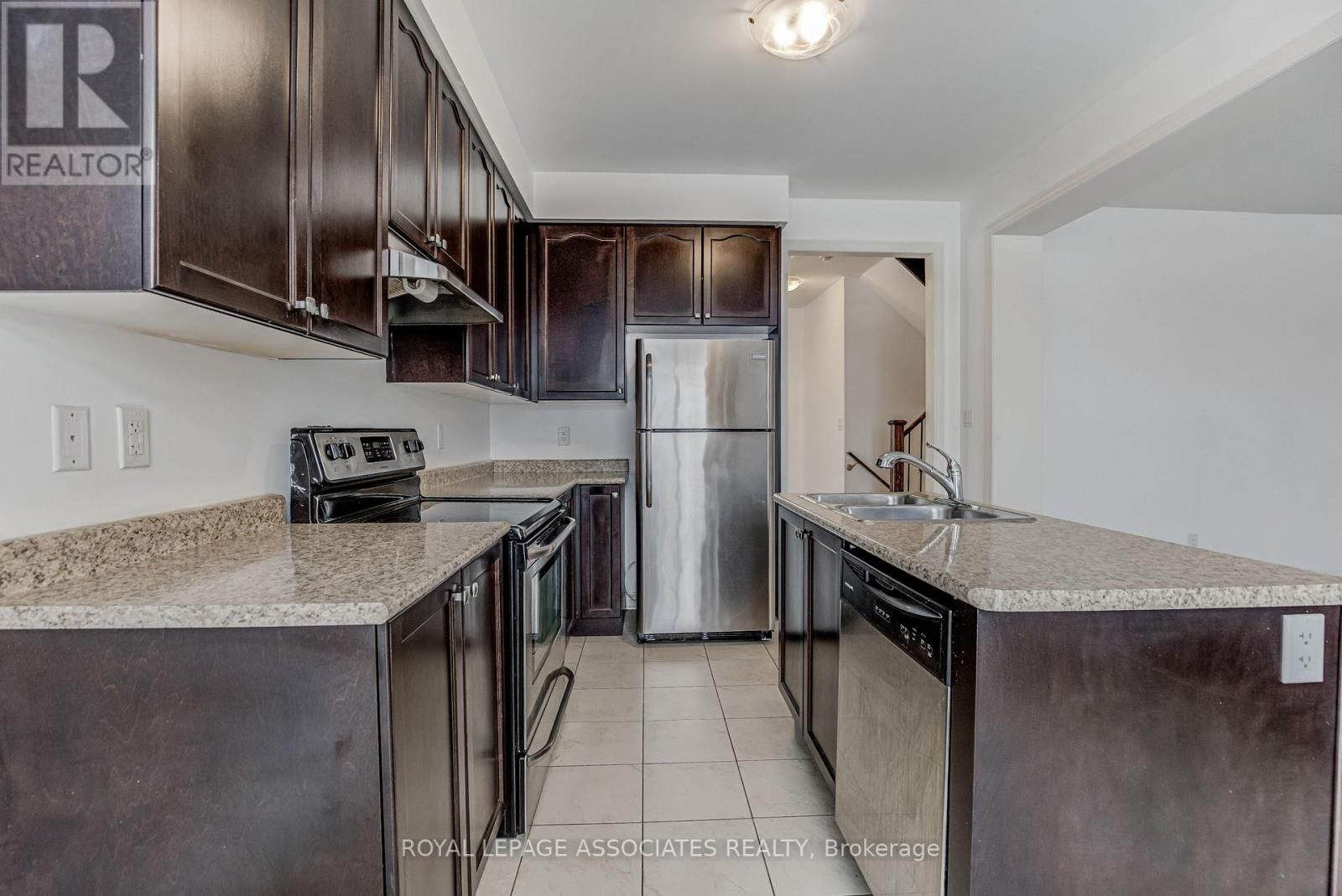 25 GALLAGHER CRESCENT Image 19