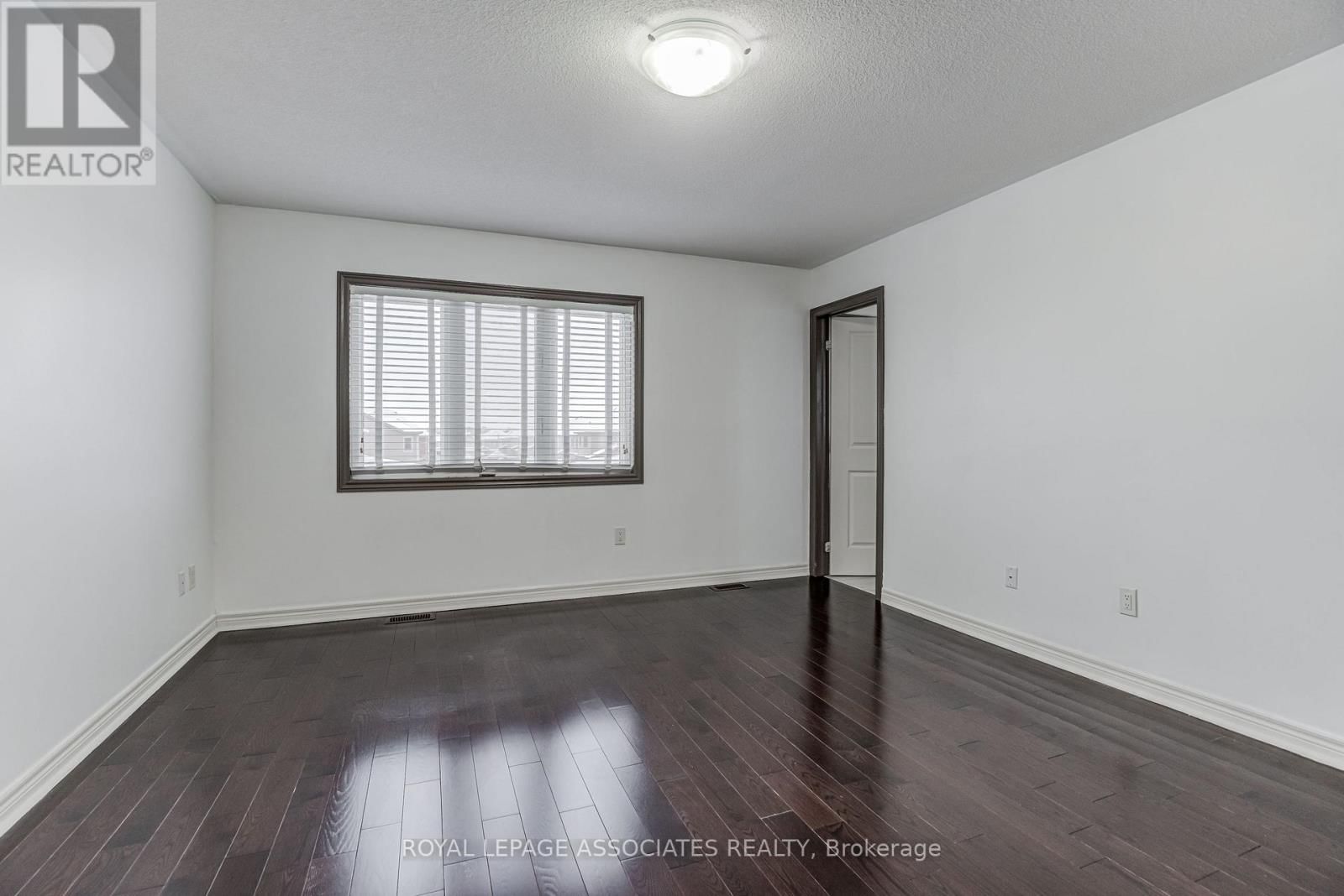 25 GALLAGHER CRESCENT Image 26