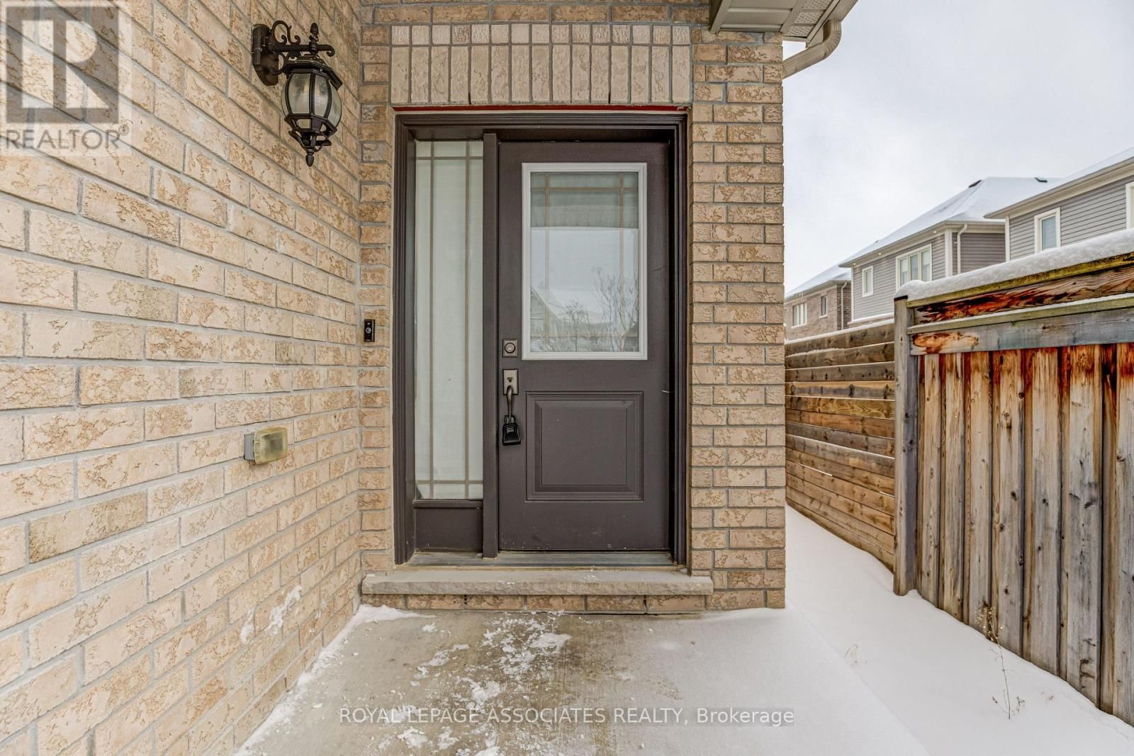 25 GALLAGHER CRESCENT Image 3
