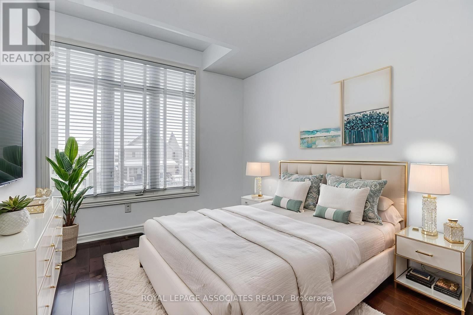 25 GALLAGHER CRESCENT Image 34