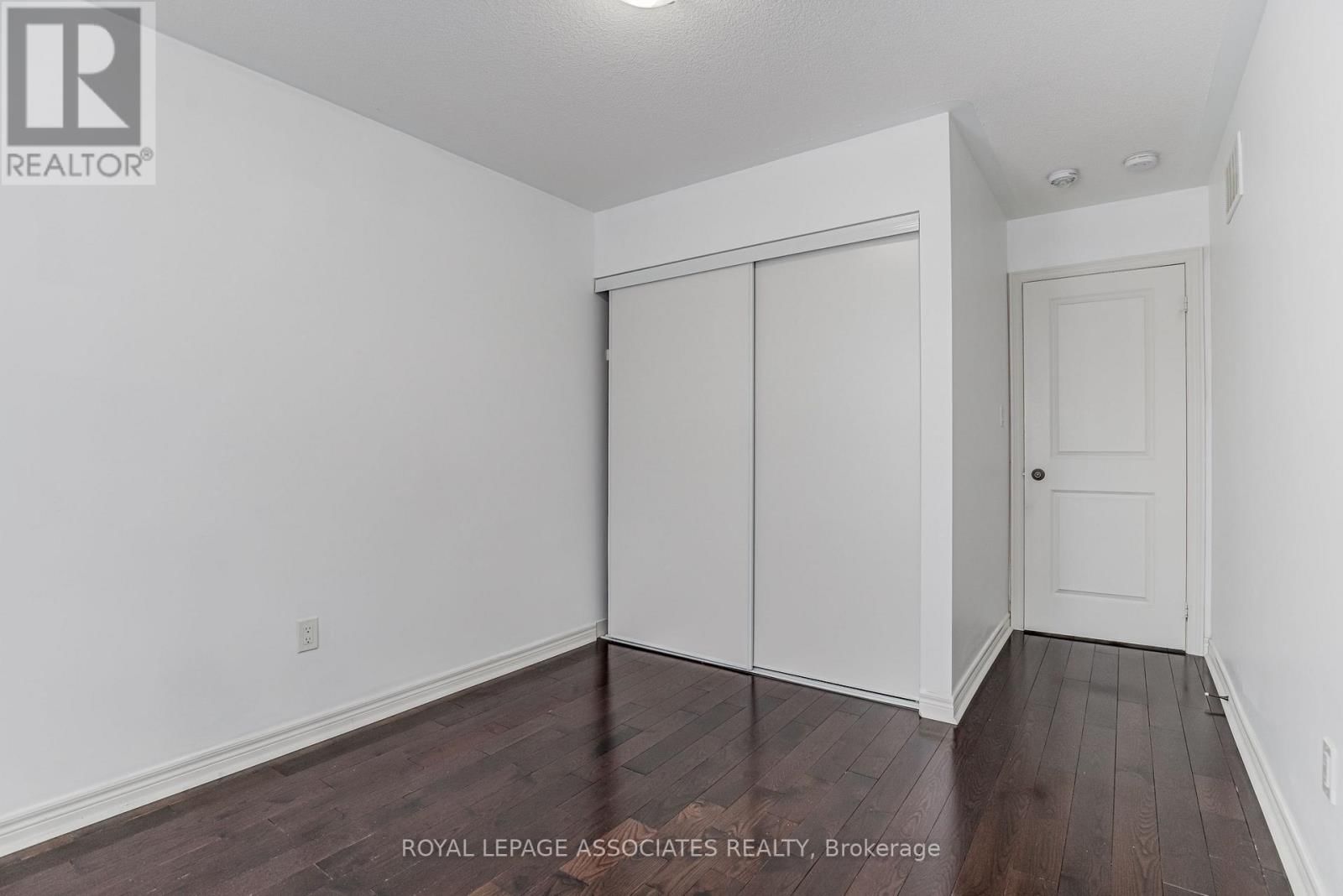 25 GALLAGHER CRESCENT Image 36