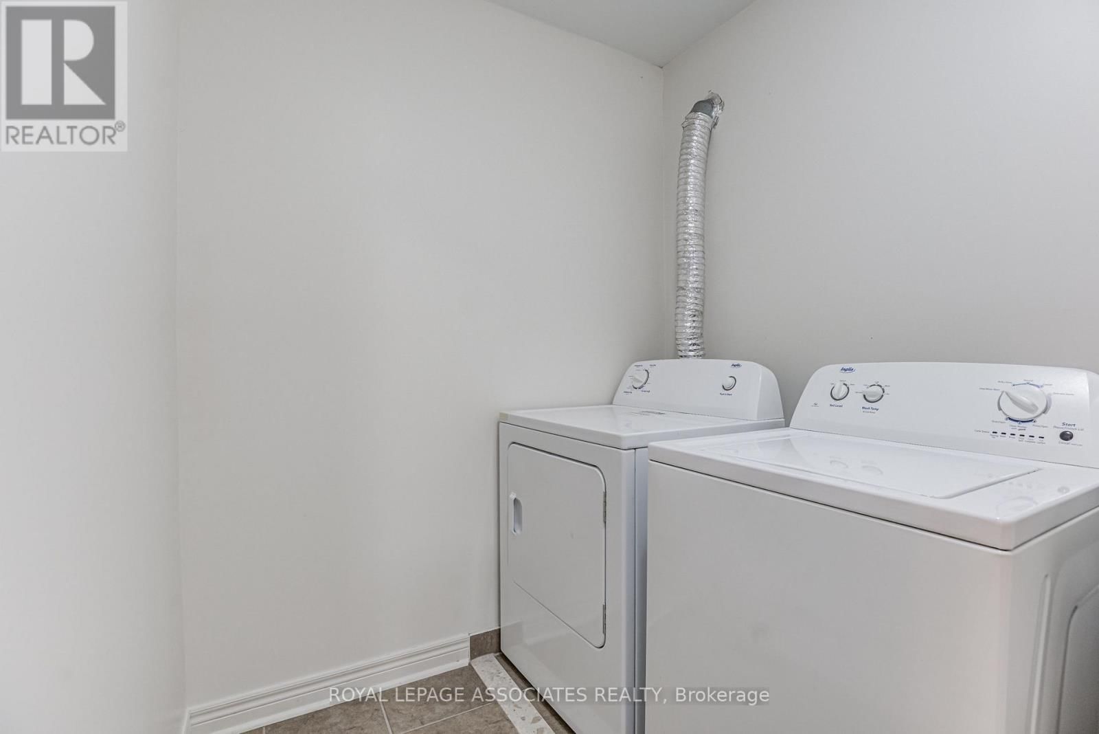 25 GALLAGHER CRESCENT Image 37