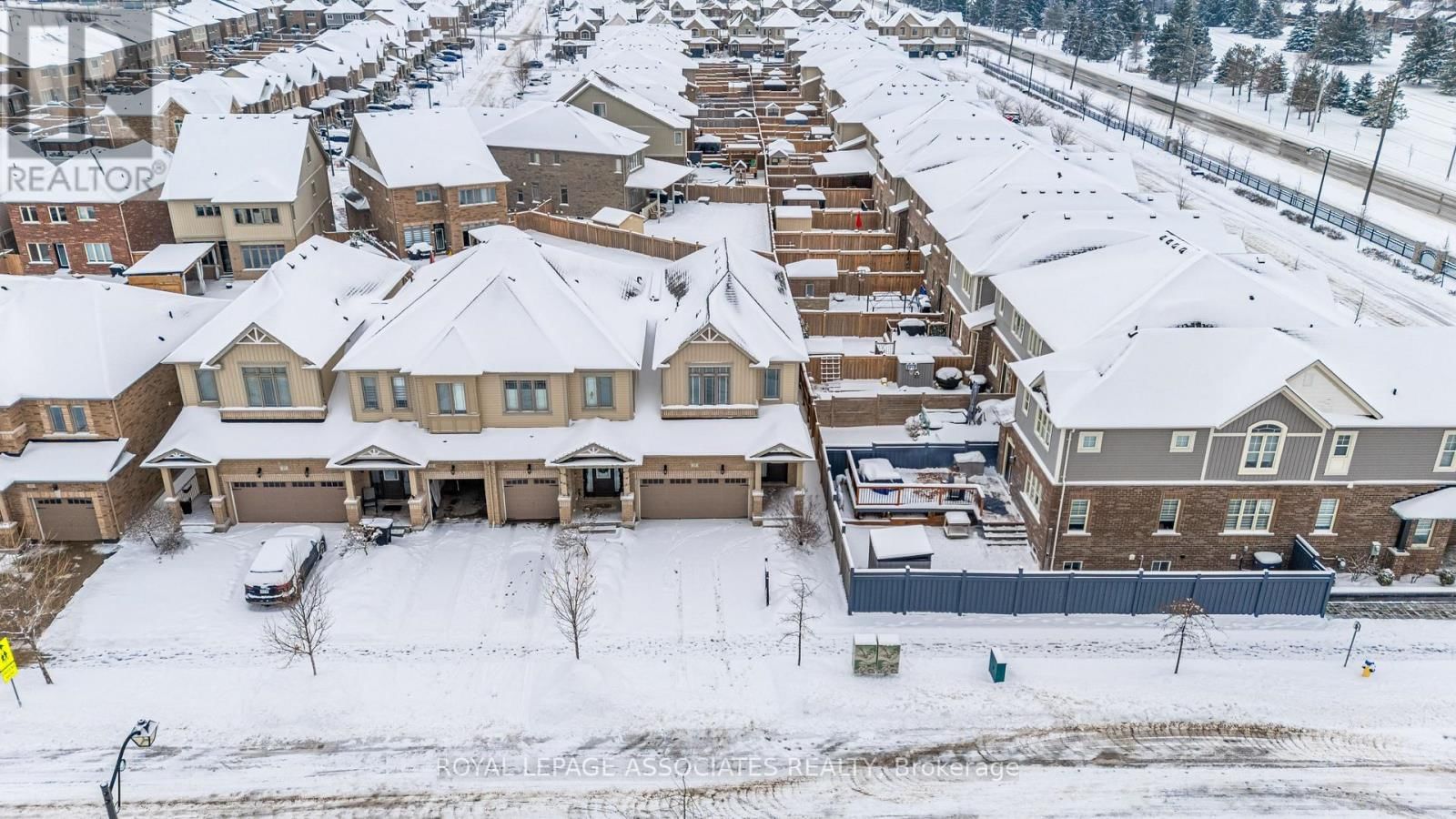 25 GALLAGHER CRESCENT Image 44