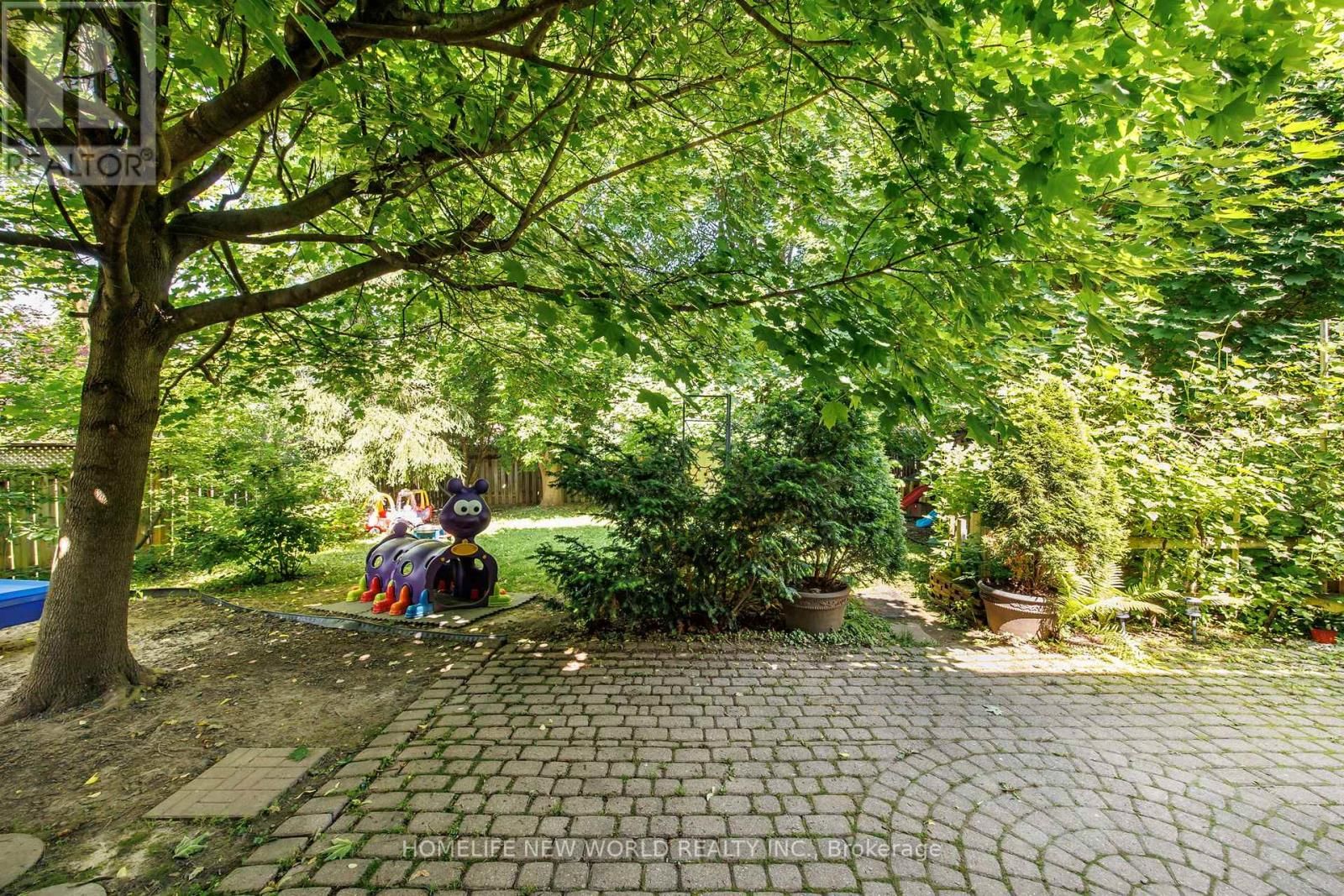 158 MURRAY DRIVE Image 9