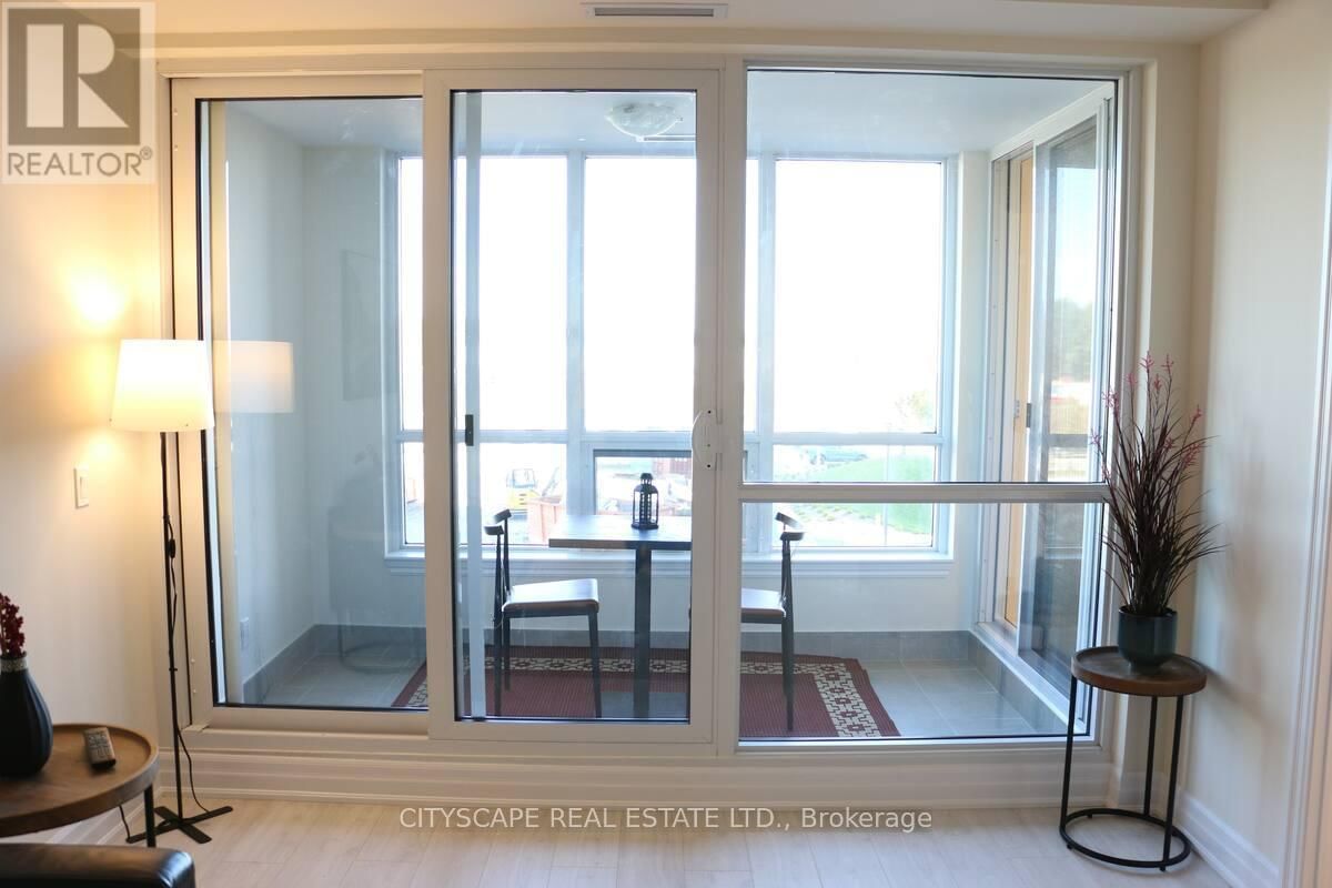 320 - 9085 JANE STREET Image 17