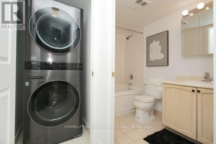 PH12 - 23 ONEIDA CRESCENT Image 17