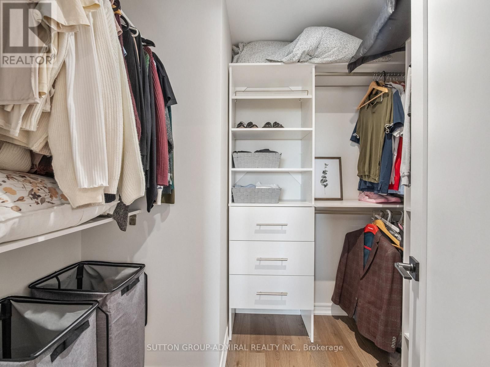 14 BOOTH STREET Image 21