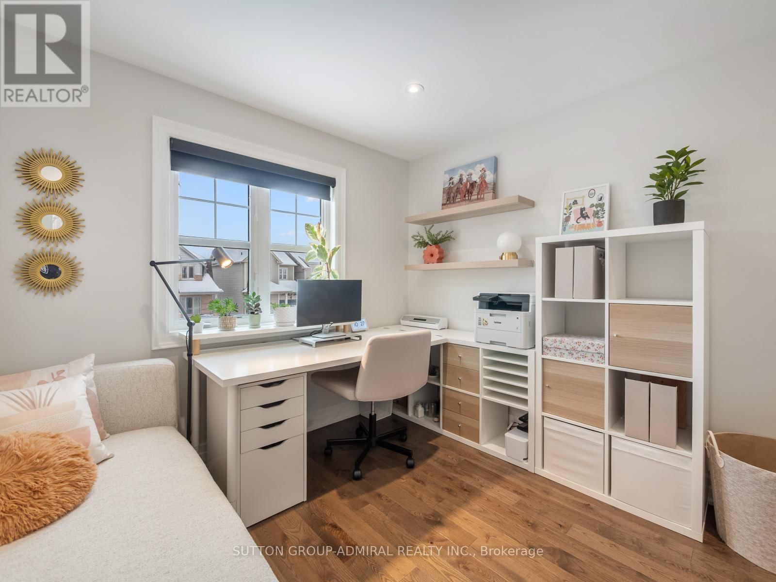 14 BOOTH STREET Image 28