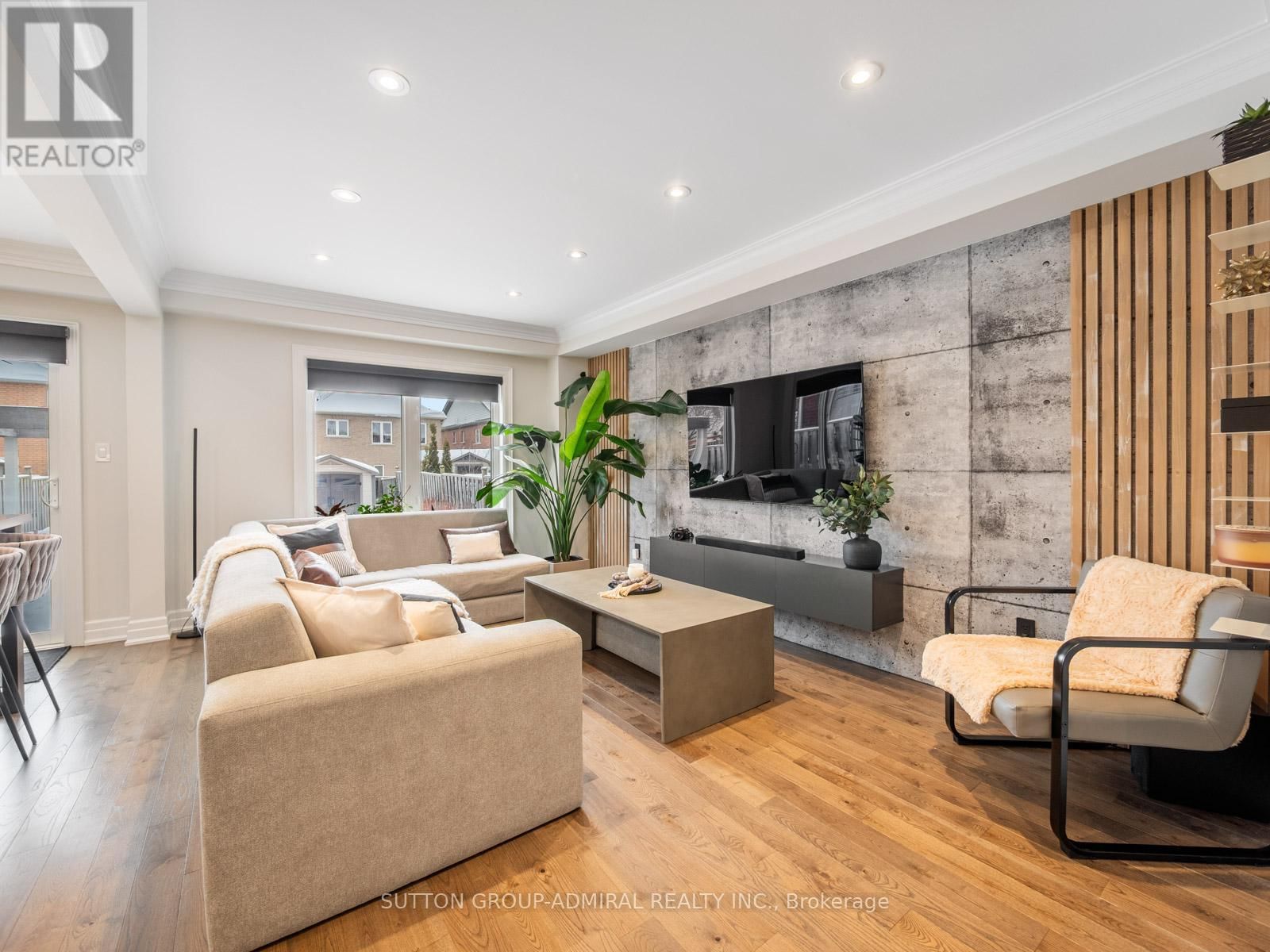 14 BOOTH STREET Image 3