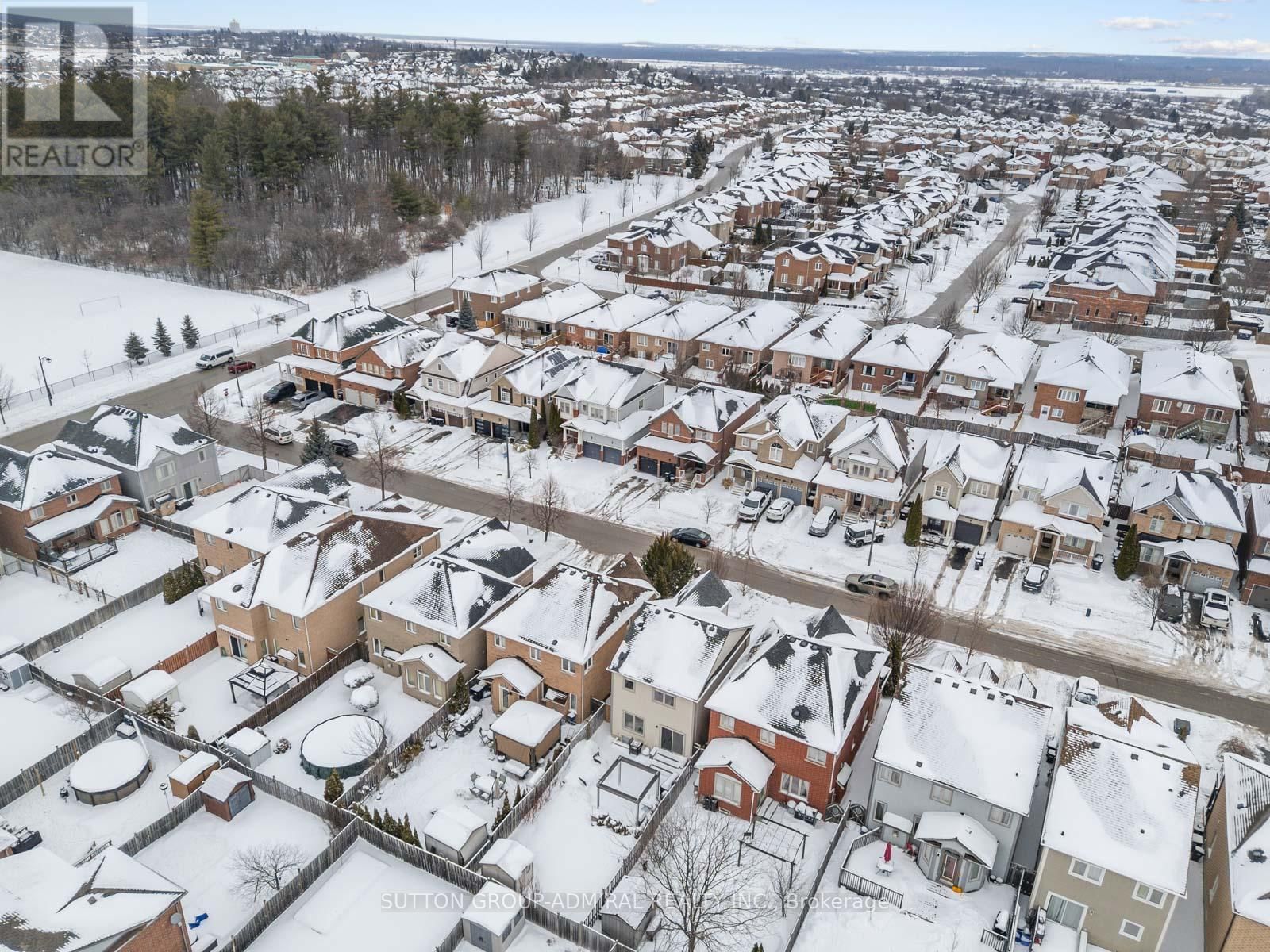 14 BOOTH STREET Image 48