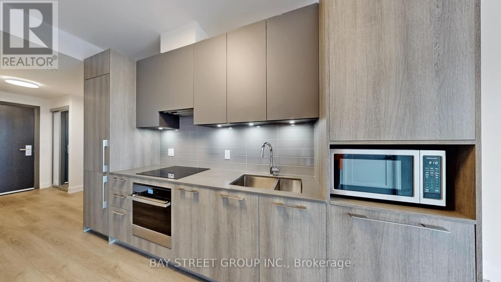 202 - 18 WATER WALK DRIVE Image 13