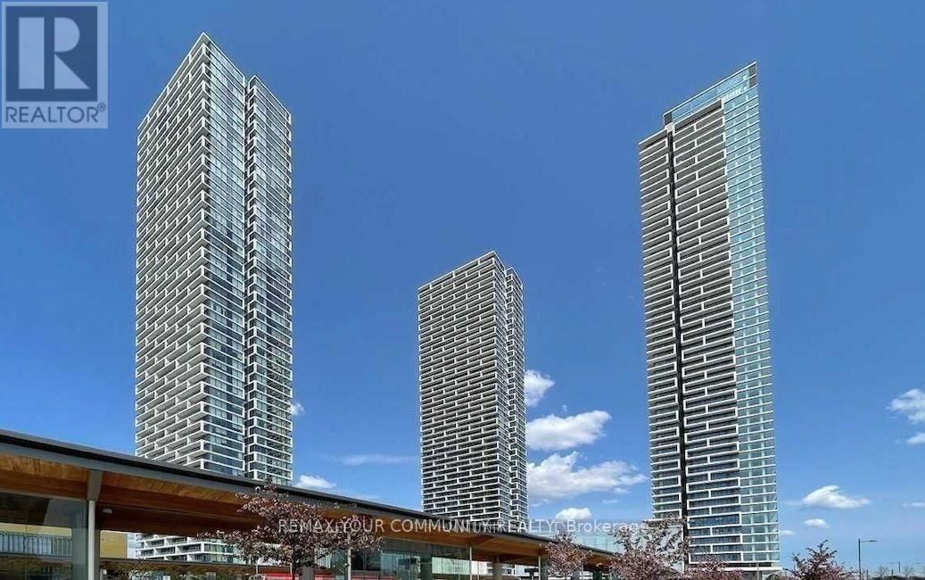 4210 - 950 PORTAGE PARKWAY Image 1