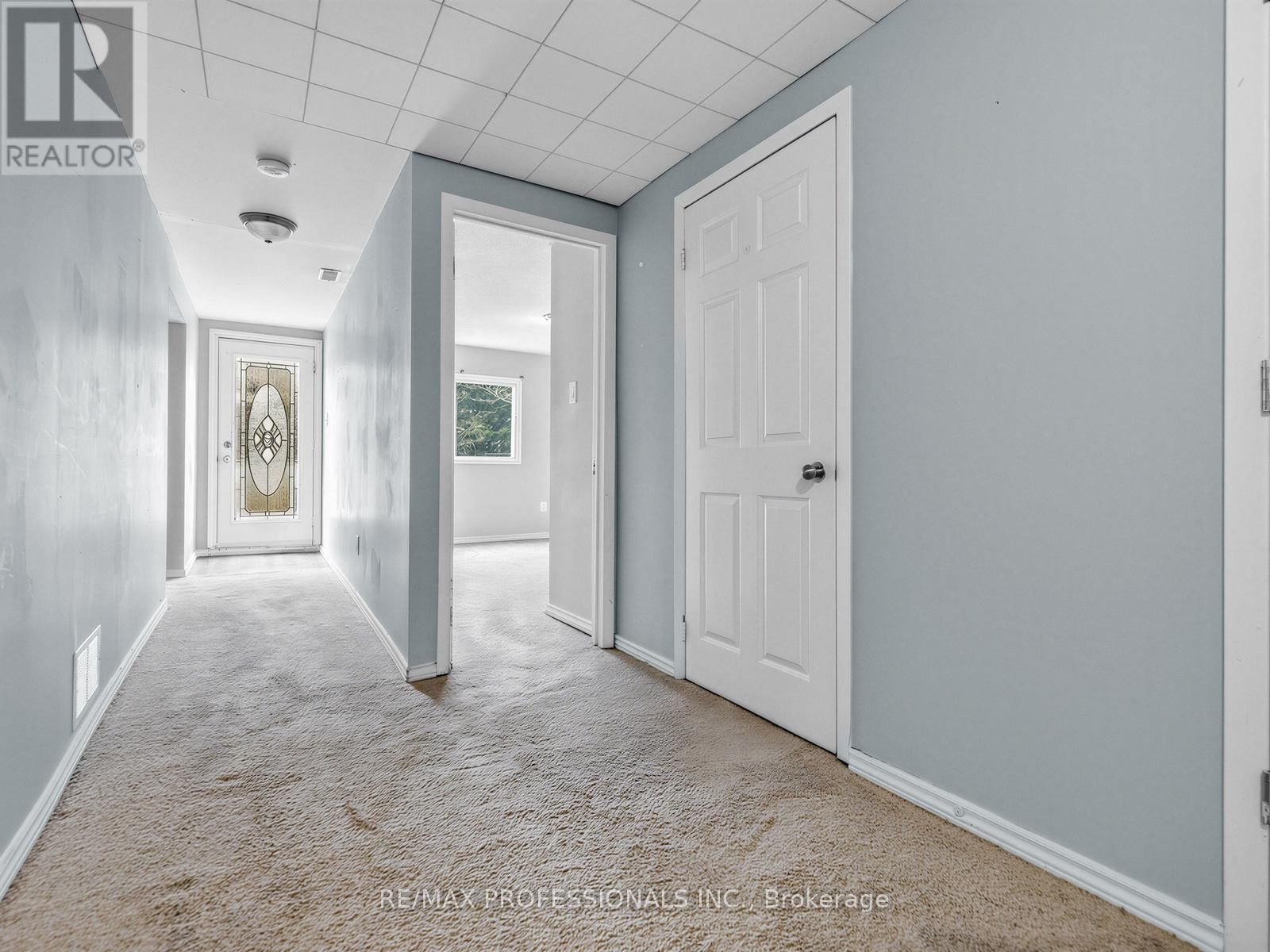 5 COATES CRESCENT Image 21