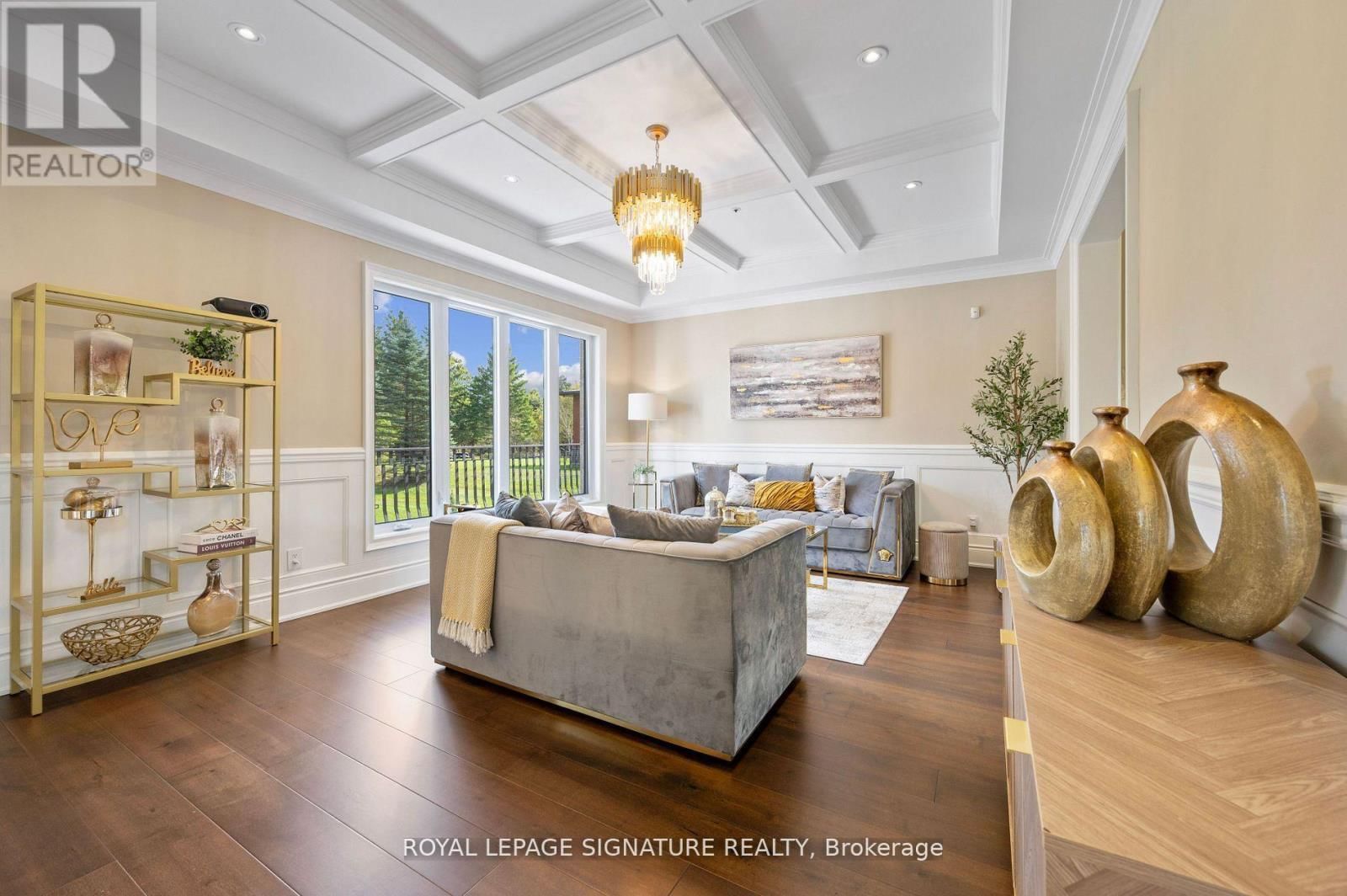 75 RACHELLE COURT Image 12