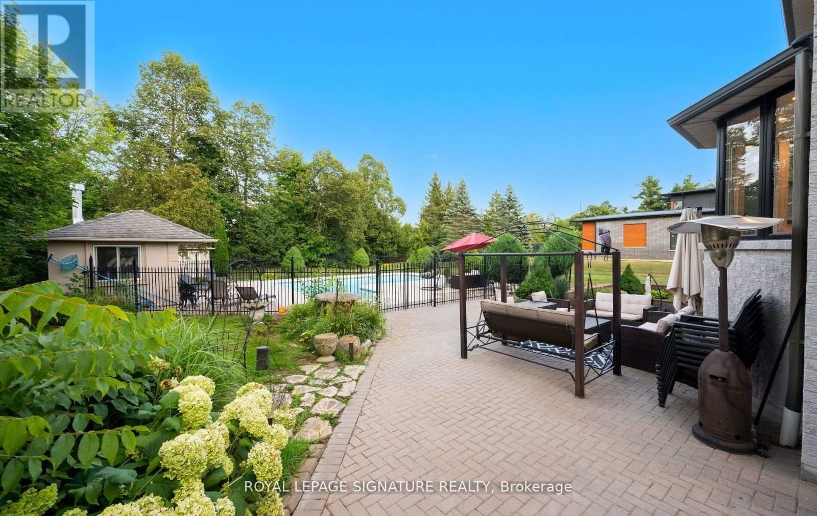 75 RACHELLE COURT Image 38