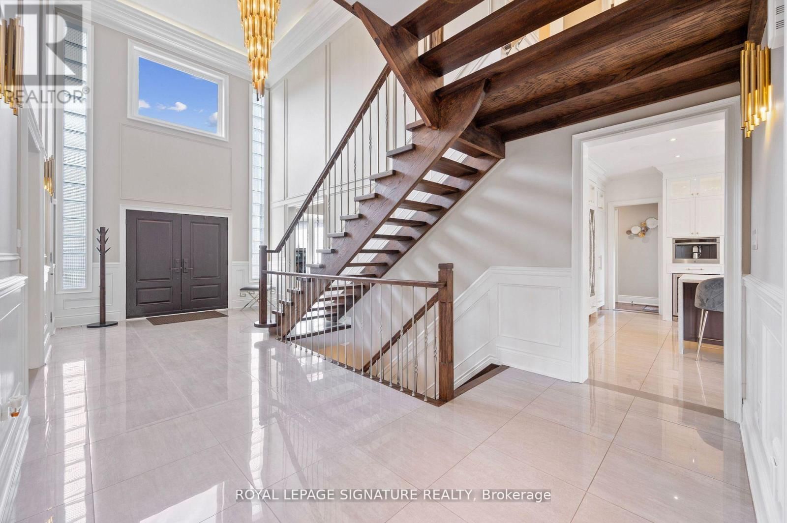 75 RACHELLE COURT Image 6