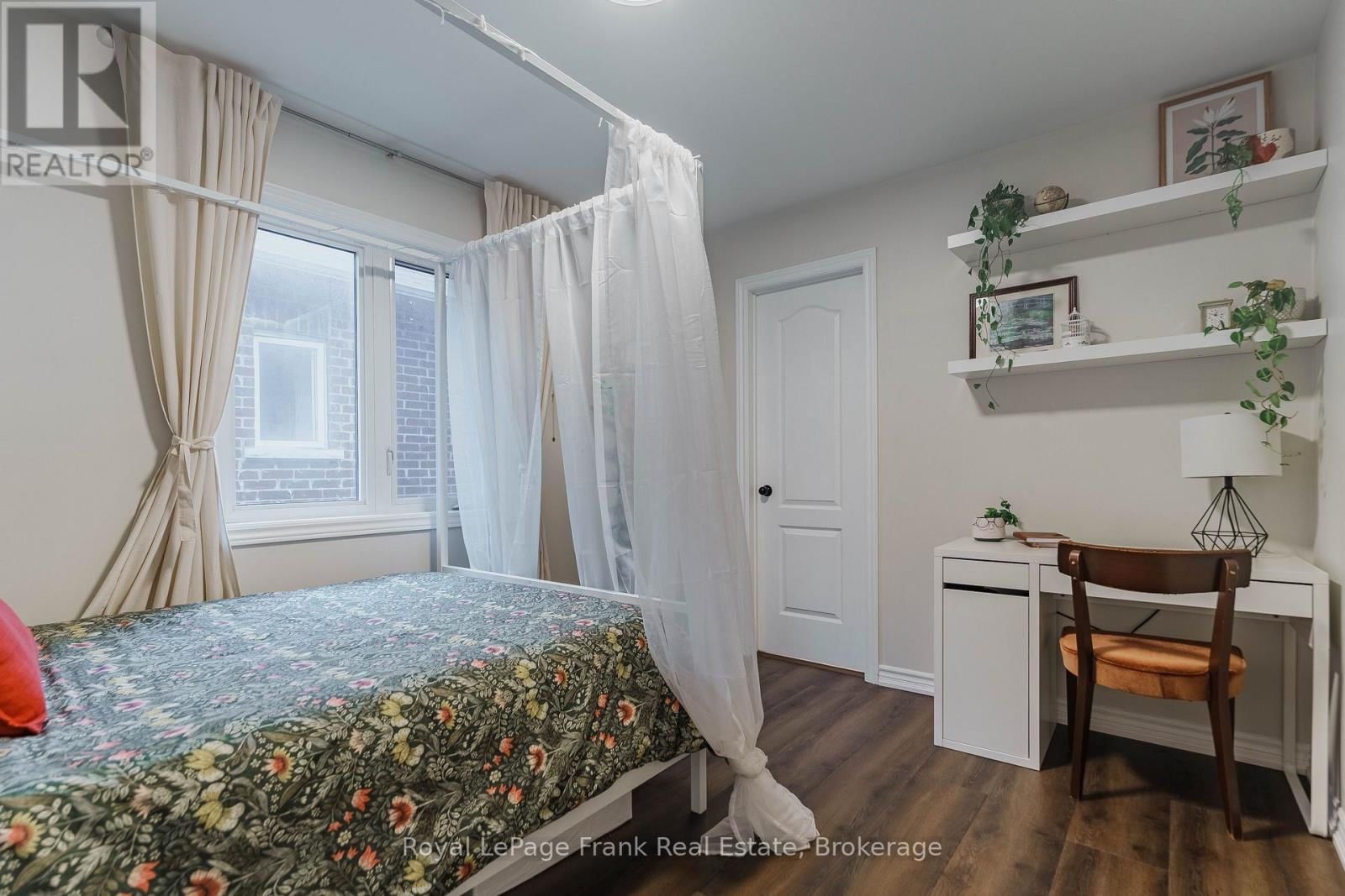 9 MICHAEL CUMMINGS COURT Image 15