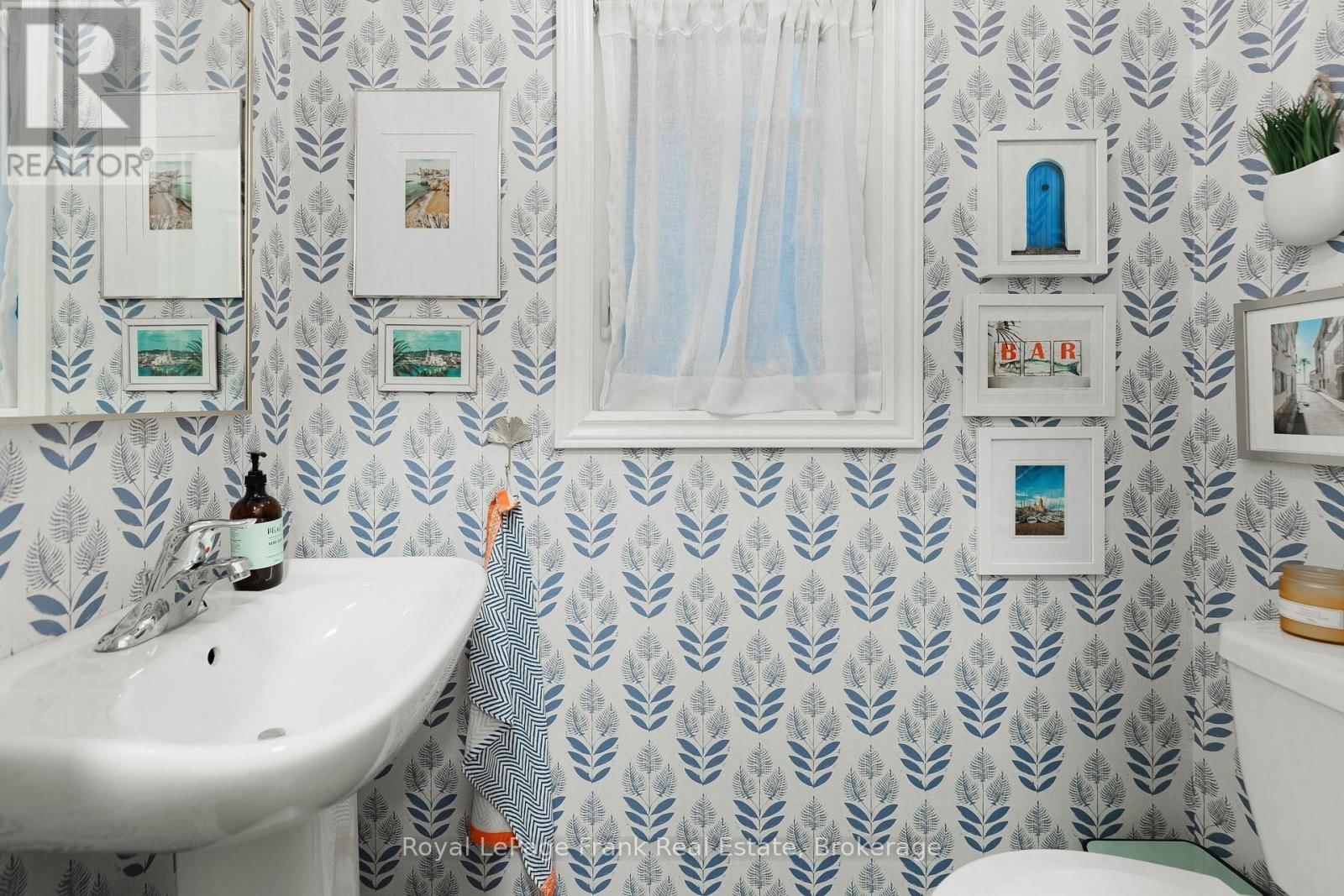 9 MICHAEL CUMMINGS COURT Image 16