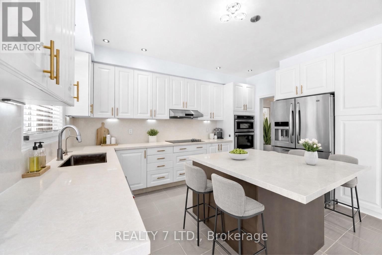 67 JEWELWING COURT Image 12