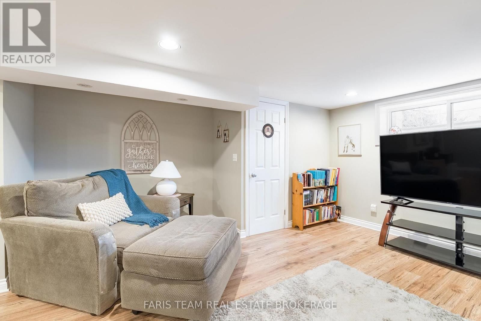 142 ORIOLE DRIVE Image 31