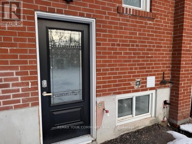 Lower - 130 SIMCOE ROAD Image 2