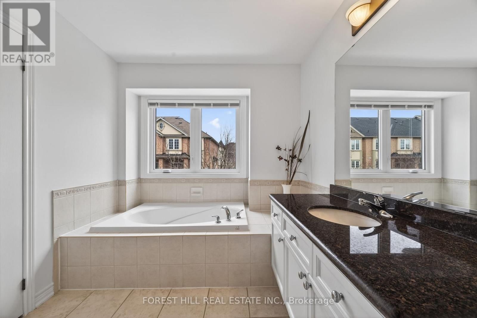 9 - 71 PUCCINI DRIVE Image 19