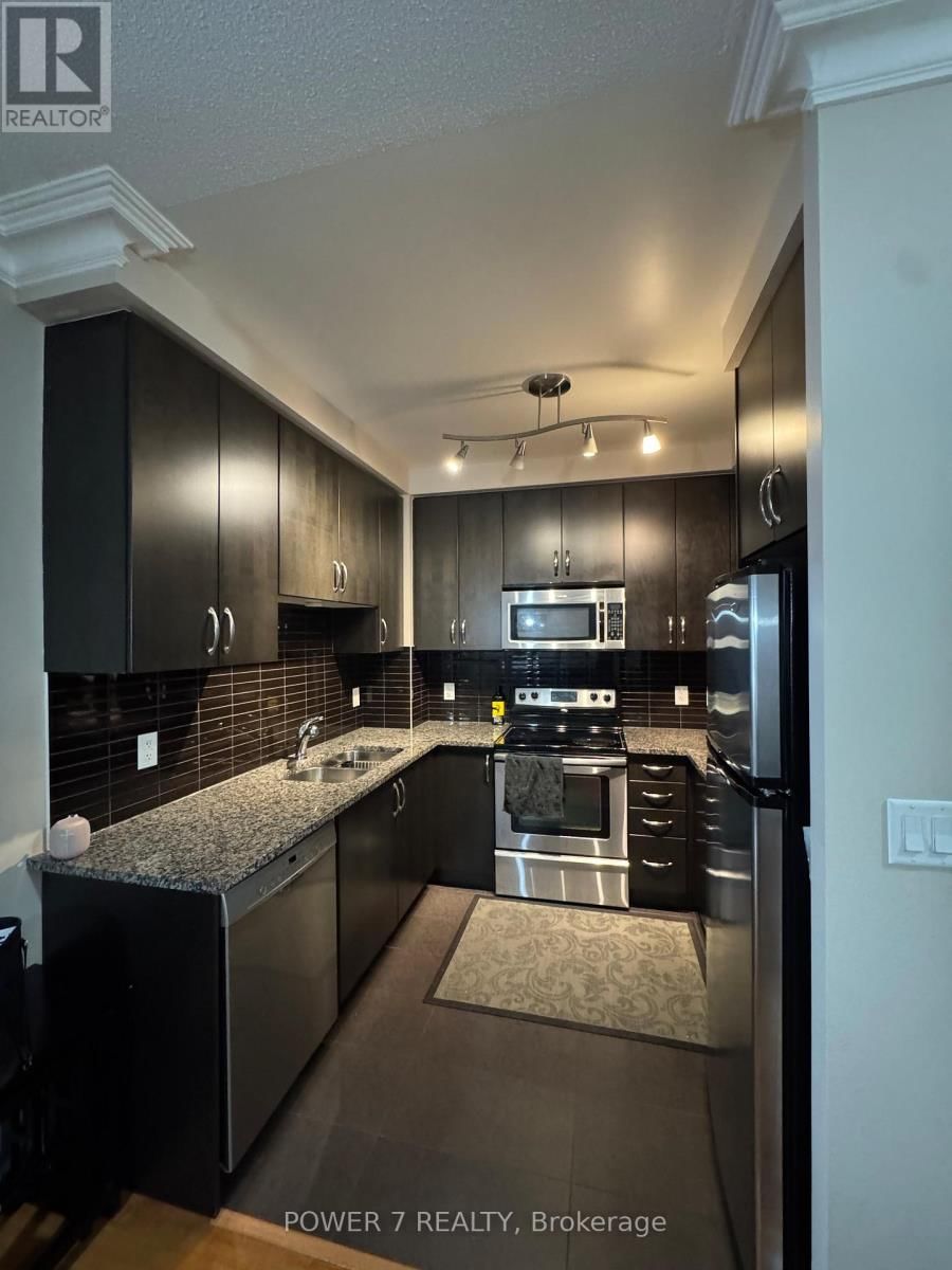 1615 - 9235 JANE STREET Image 6