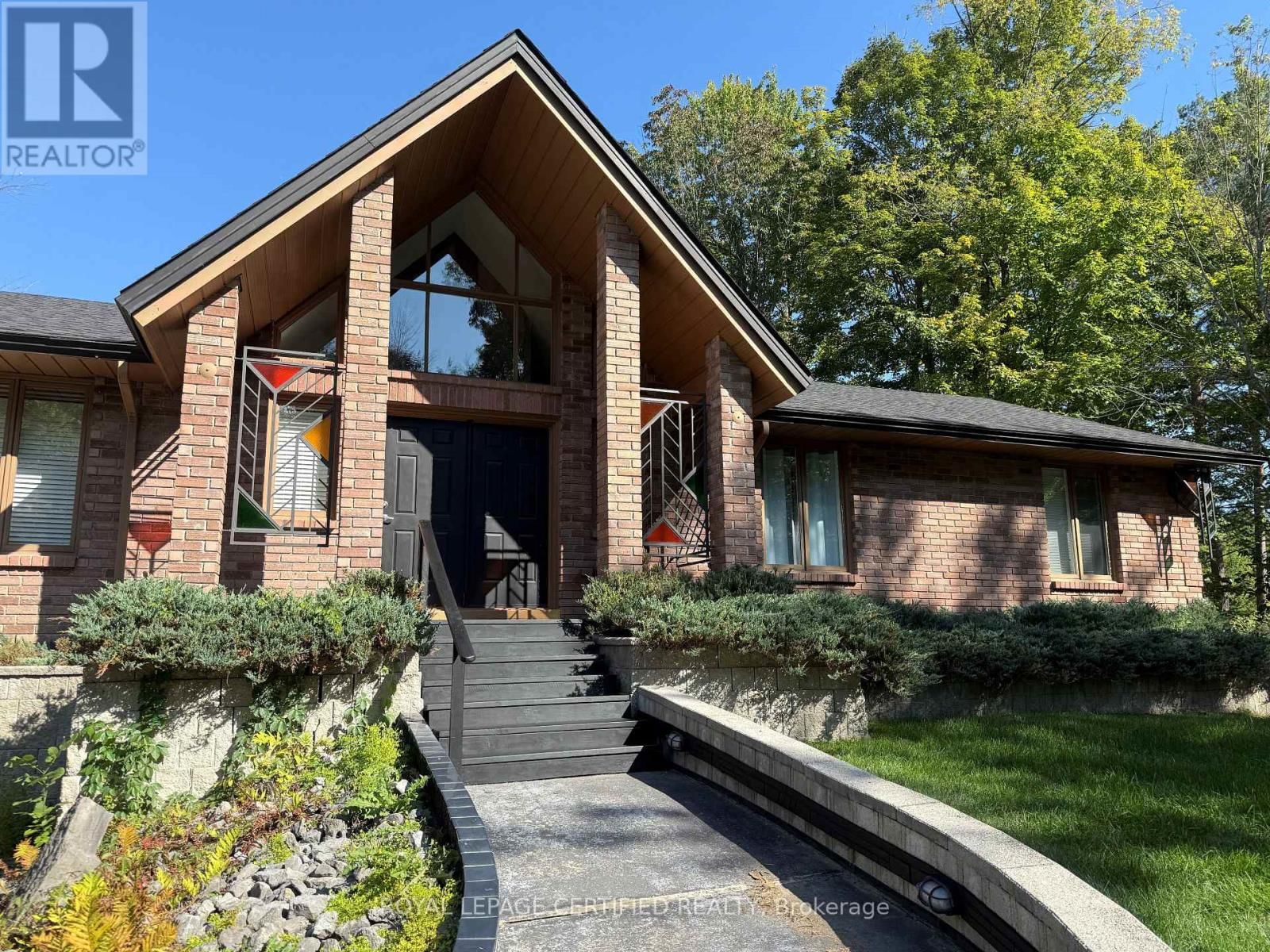 103 SIBBALD CRESCENT Image 5