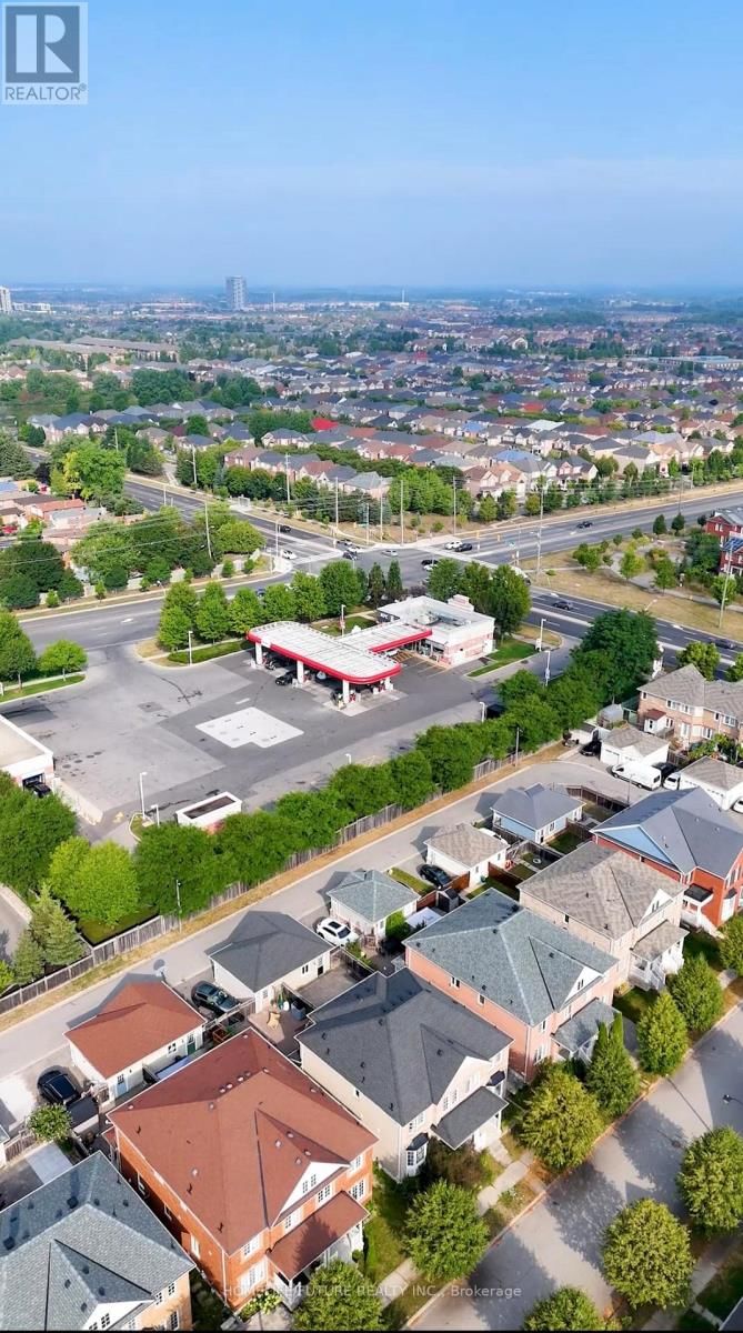 1 CAPOGNA STREET Image 22