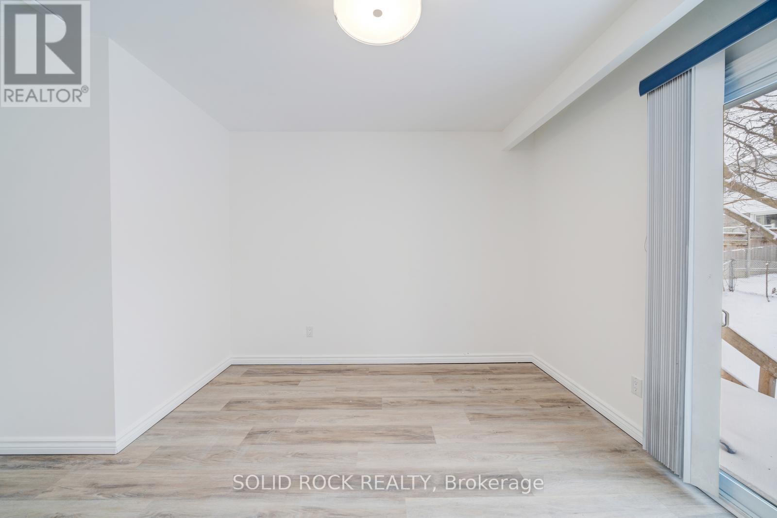 708 JACKSON COURT Image 17