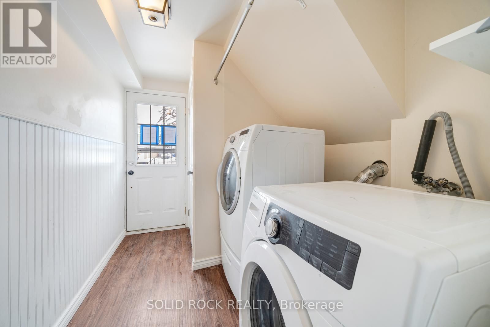 708 JACKSON COURT Image 23