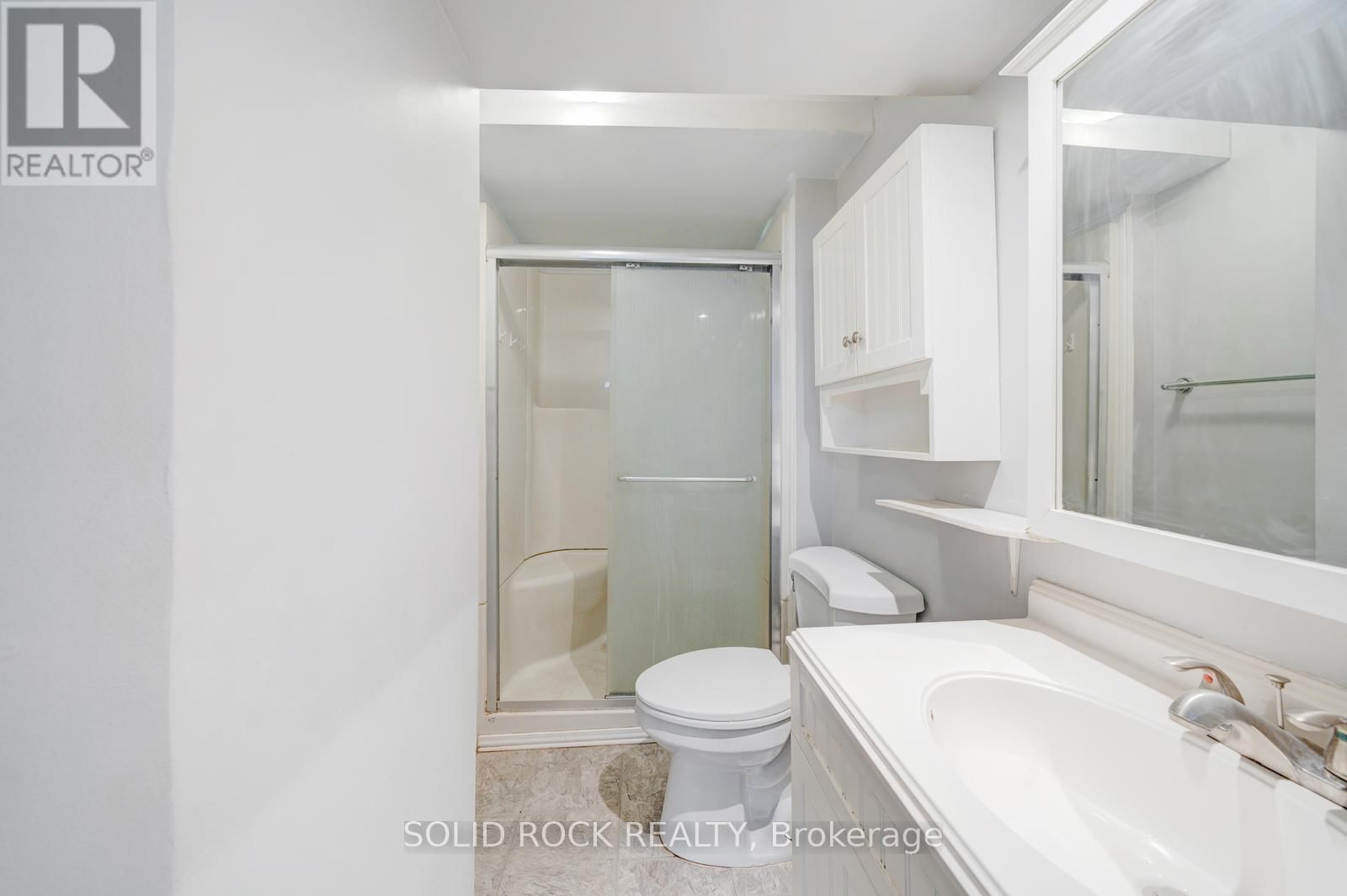 708 JACKSON COURT Image 32