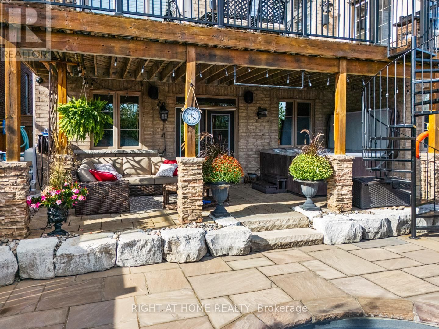 126 VINES PLACE Image 10