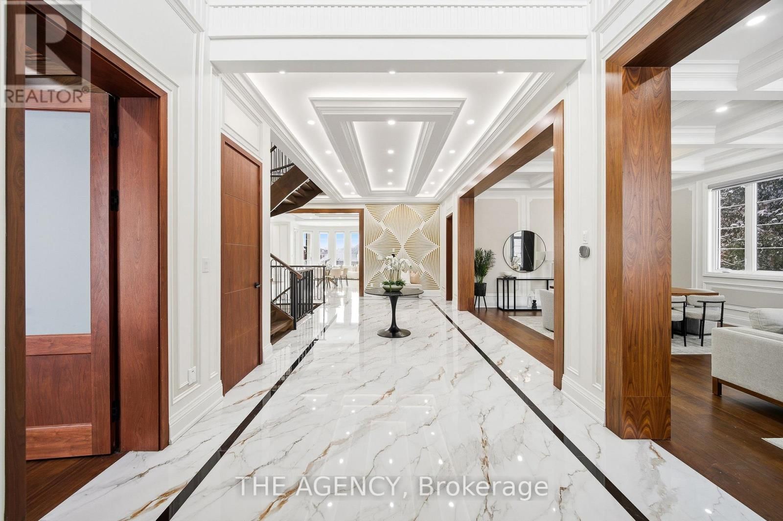 221 BURTON GROVE Image 2