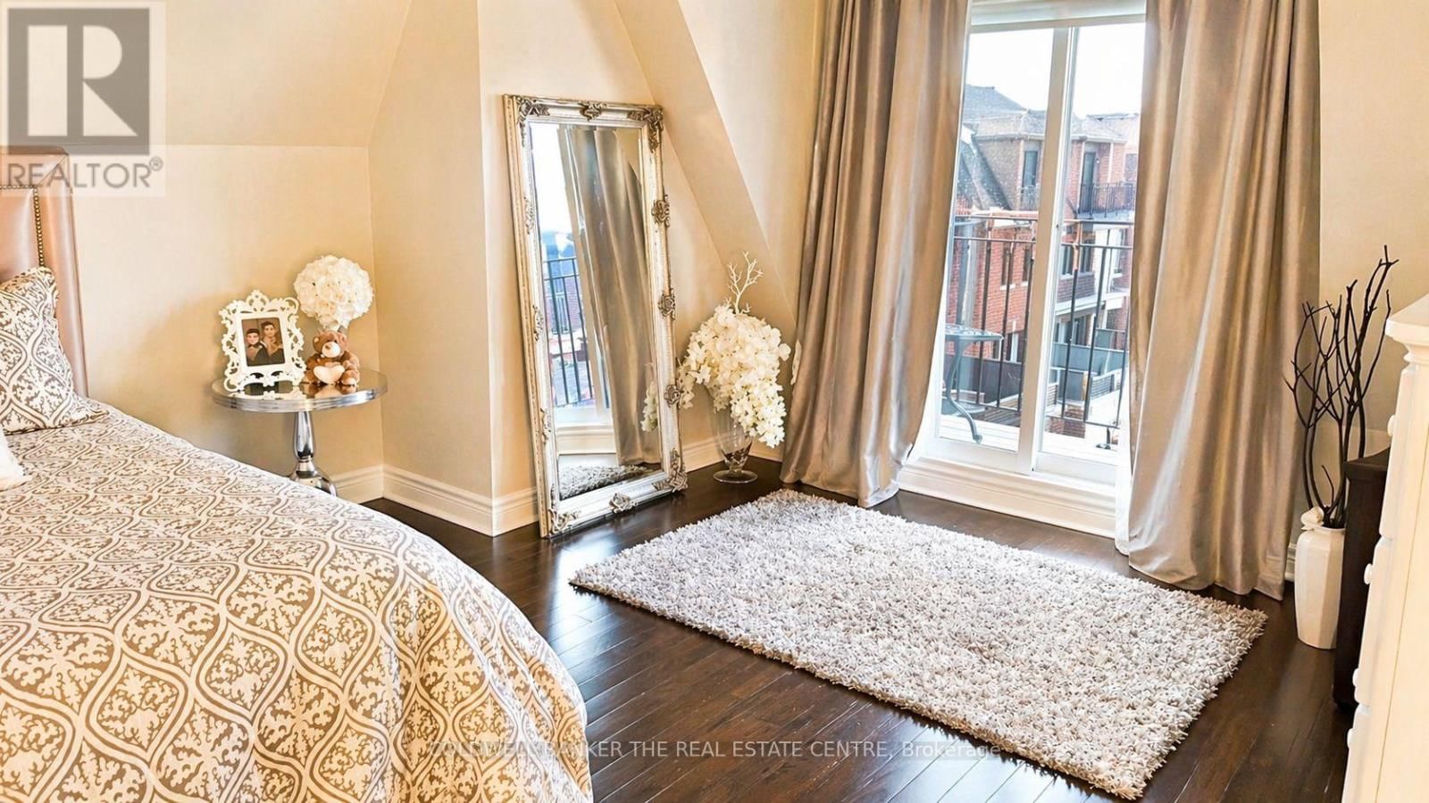 10 POWSELAND CRESCENT Image 8