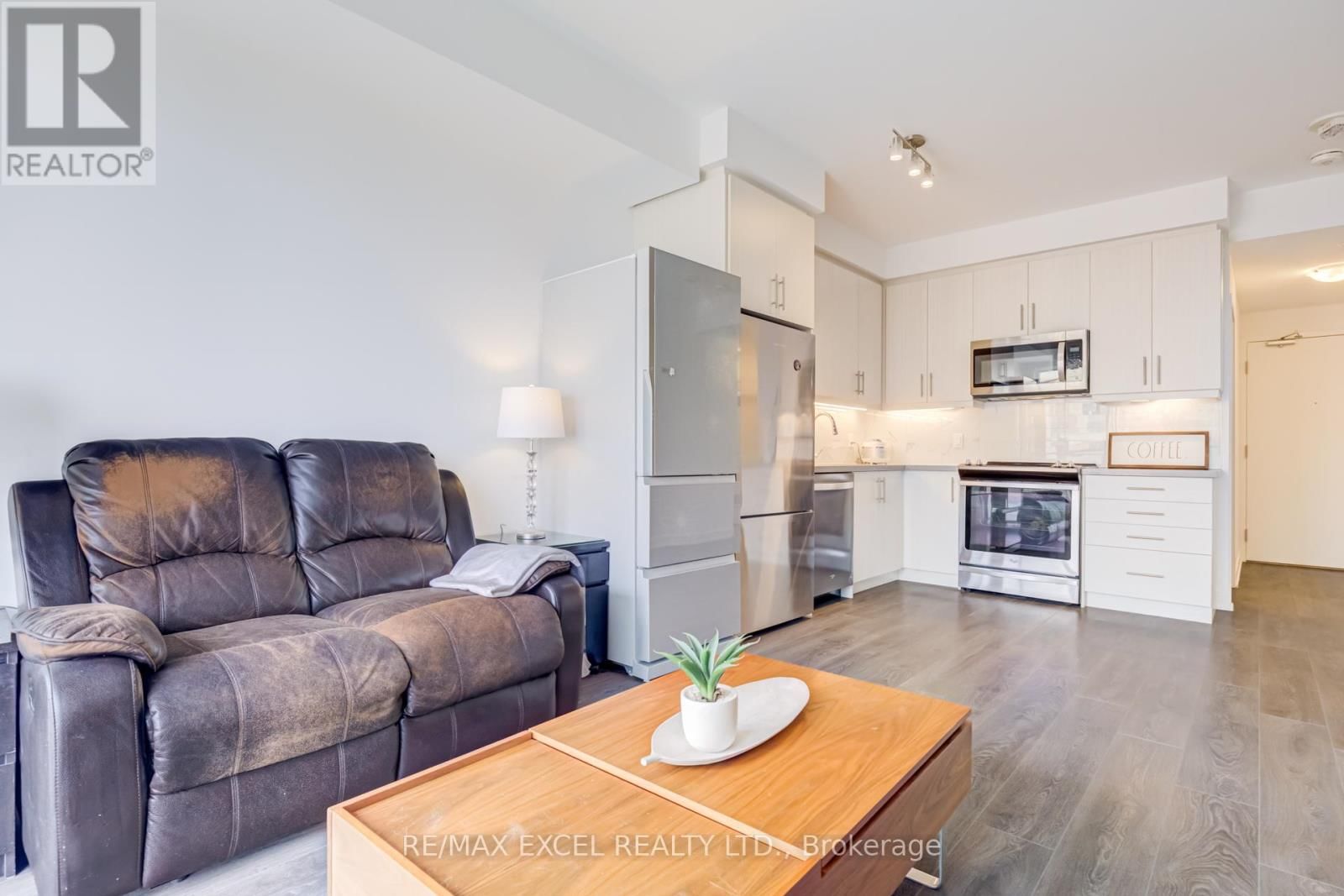 1006 - 85 ONEIDA CRESCENT Image 28