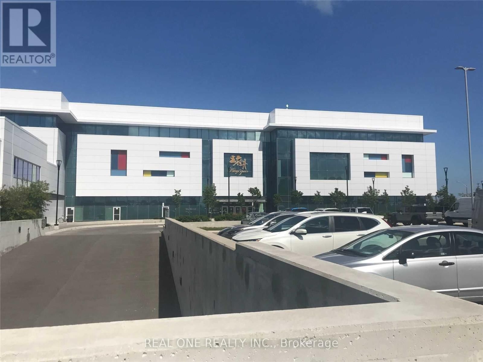 9390 WOODBINE AVENUE Image 4