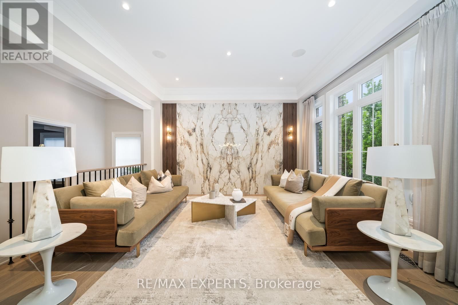 32 JAMES STOKES COURT Image 11