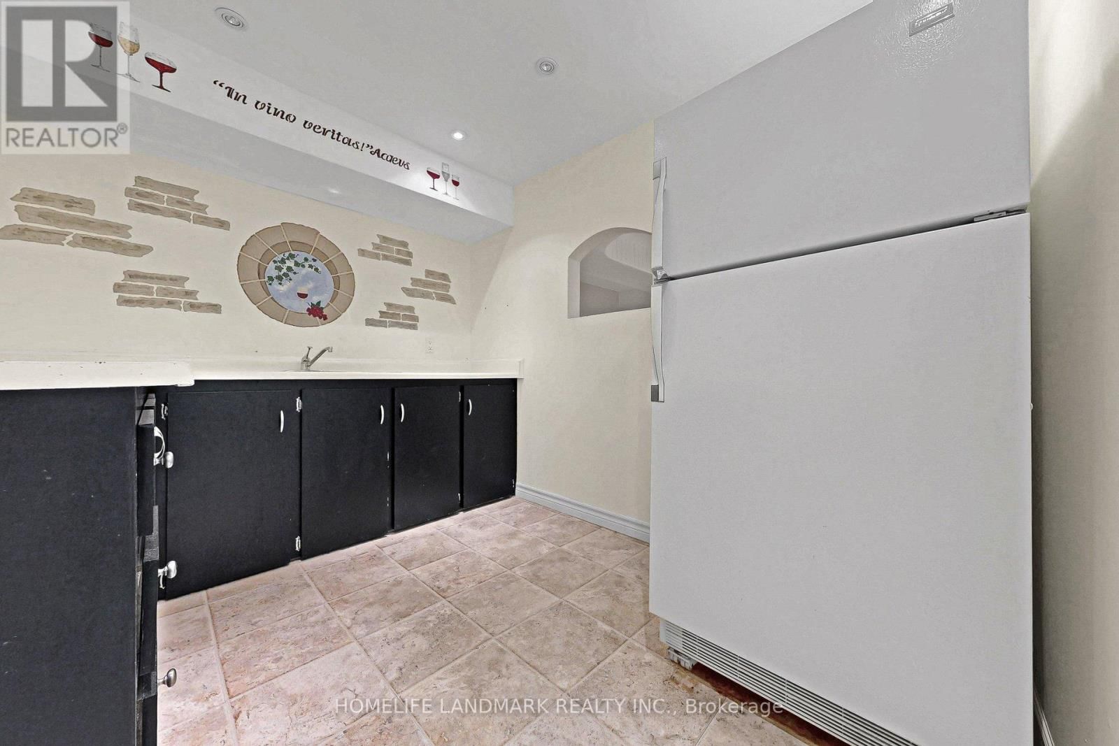 51 EMELINE CRESCENT Image 36