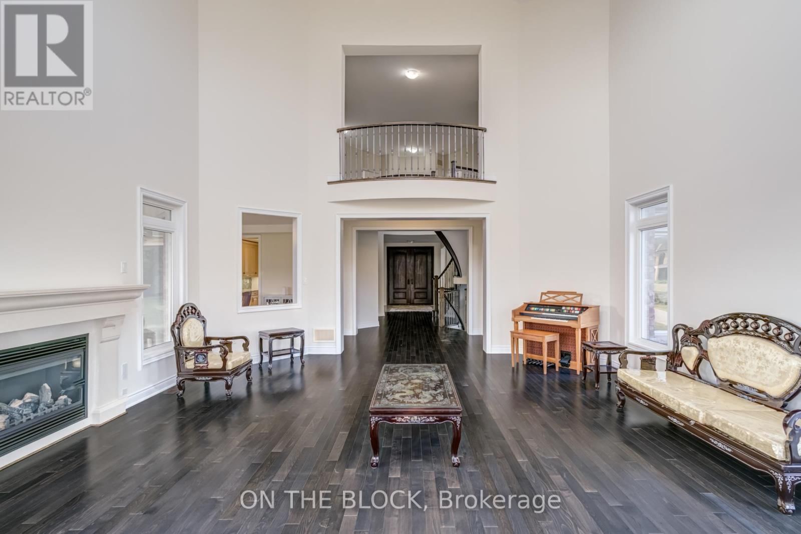 24 WHITEWOOD DRIVE Image 10